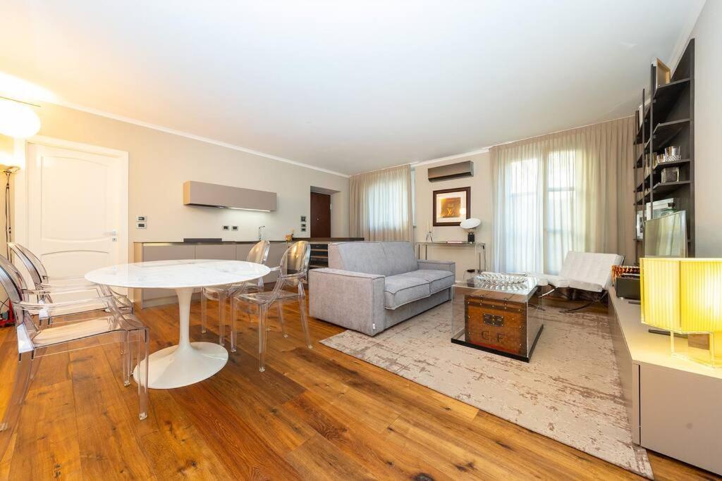 Splendido Appartamento In Piazza San Carlo Torino Eksteriør bilde